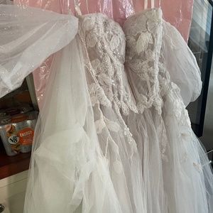 Vow’d Wedding Dress Swallow size 12 NWT Bridal